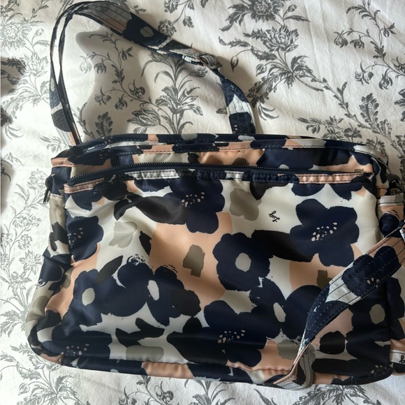 Gently Used Lug Crossbody Bag - Picture 2 of 4